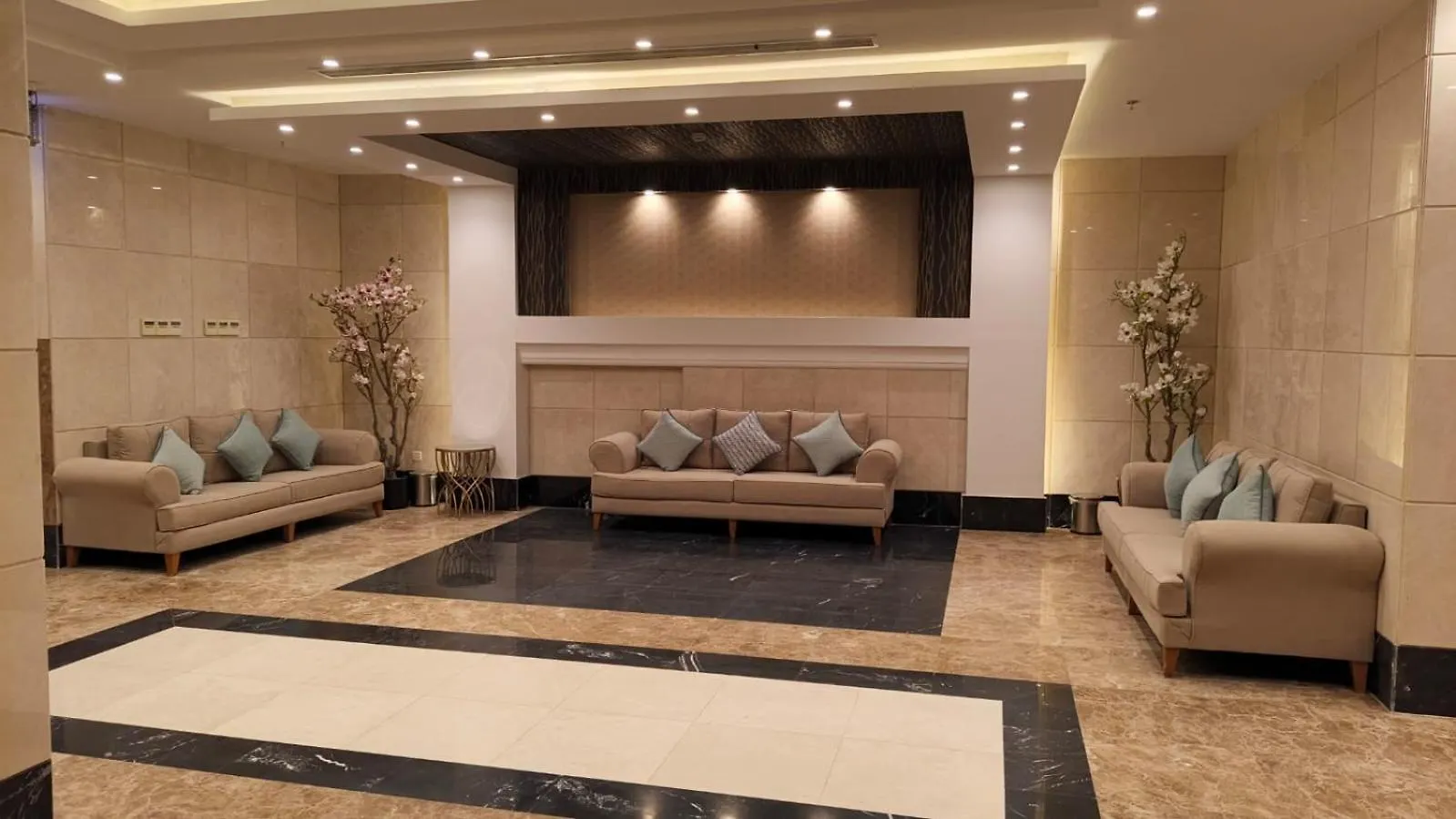شقة Grand Al Rawda Hotel فندق جراند الروضة Quai