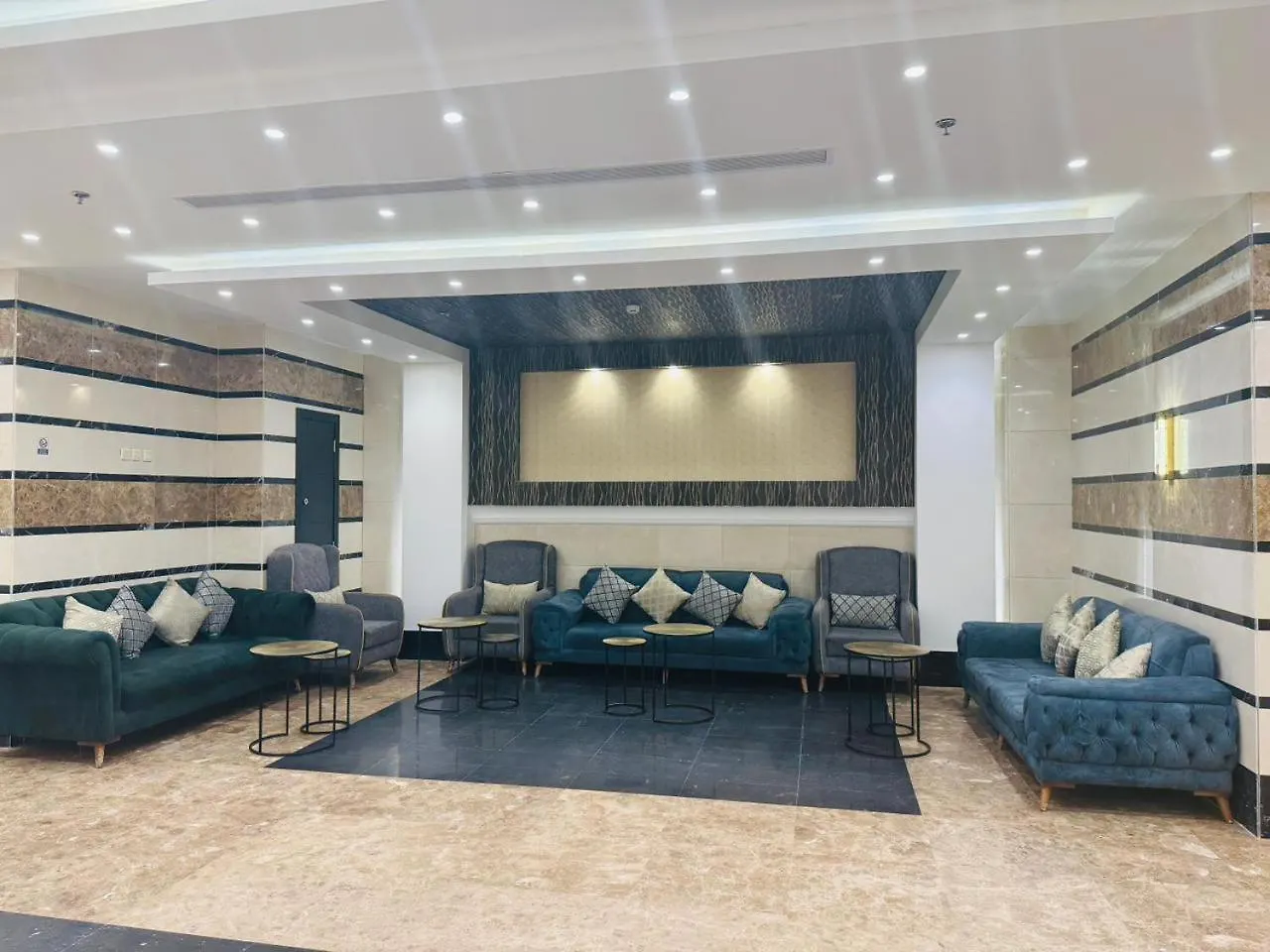Grand Al Rawda Hotel فندق جراند الروضة Quai